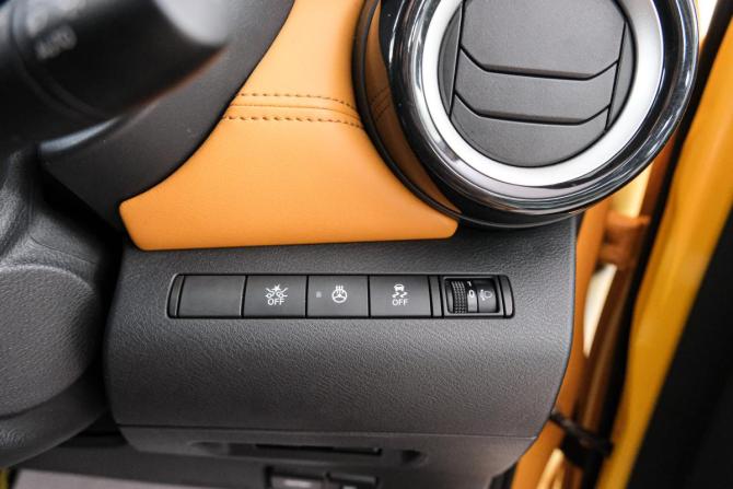 Nissan Kicks I Рестайлинг с пробегом 2020 года, цена 2 099 000 рублей, 35143 км, внедорожник, Автокод Объявления