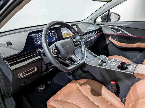 Omoda C5 I с пробегом 2023 года, цена 1 515 000 рублей, 90354 км, внедорожник, Автокод Объявления