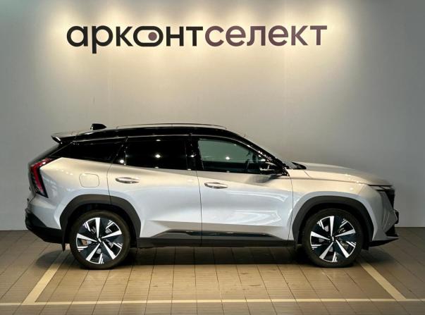 Geely Atlas II с пробегом 2024 года, цена 2 713 000 рублей, 56806 км, внедорожник, Автокод Объявления