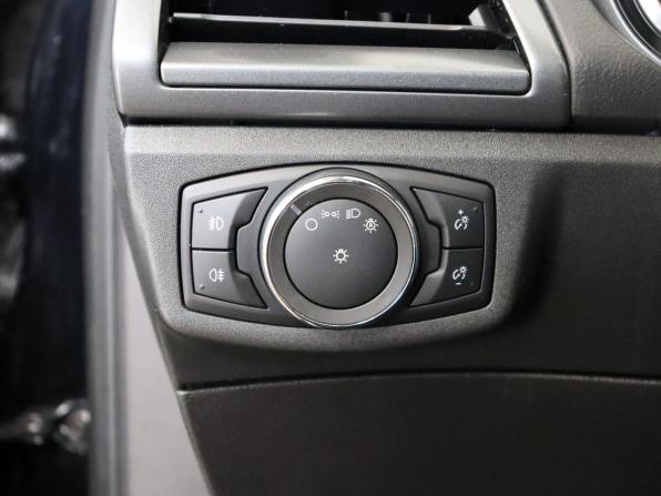 Ford Mondeo V с пробегом 2017 года, цена 1 650 000 рублей, 177029 км, седан, Автокод Объявления