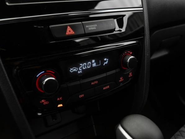 Suzuki Vitara II Рестайлинг с пробегом 2020 года, цена 2 370 000 рублей, 88307 км, внедорожник, Автокод Объявления