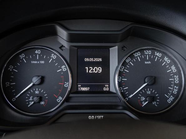 Skoda Octavia III (A7) с пробегом 2017 года, цена 1 610 000 рублей, 178897 км, лифтбек, Автокод Объявления