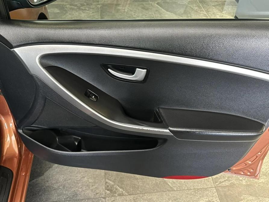 Hyundai i30 II Рестайлинг Абакан  - изображение 38