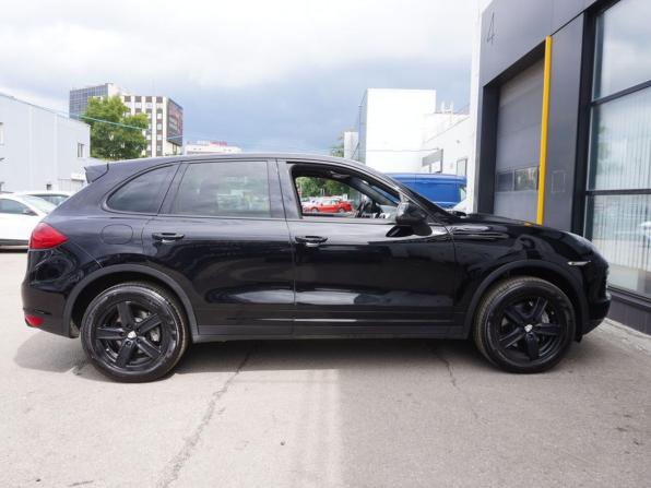Porsche Cayenne II (958) с пробегом 2011 года, цена 2 090 000 рублей, 291280 км, внедорожник, Автокод Объявления