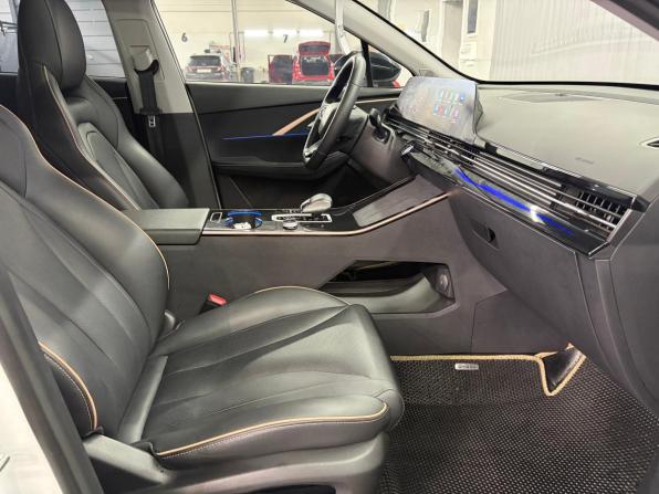 Omoda C5 I с пробегом 2023 года, цена 1 997 000 рублей, 37219 км, внедорожник, Автокод Объявления