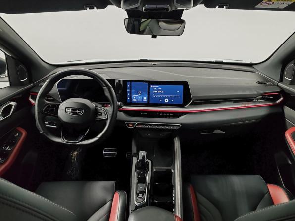 Geely Coolray I Рестайлинг с пробегом 2023 года, цена 2 175 000 рублей, 60472 км, внедорожник, Автокод Объявления
