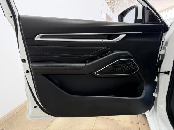 Geely Emgrand II с пробегом 2024 года, цена 1 600 000 рублей, 28582 км, седан, Автокод Объявления