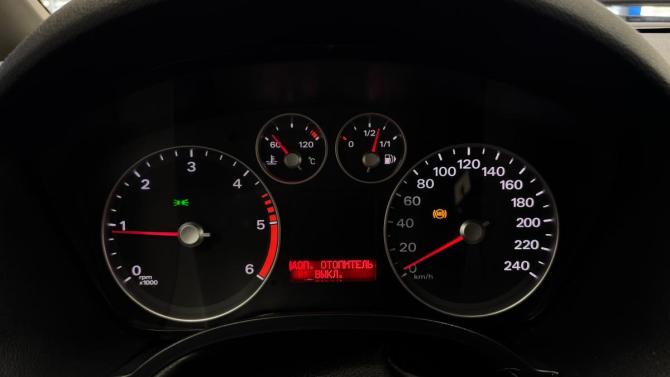 Ford C-MAX I Рестайлинг с пробегом 2007 года, цена 350 000 рублей, 358663 км, минивэн, Автокод Объявления