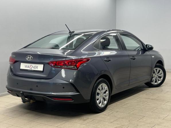 Hyundai Solaris II Рестайлинг с пробегом 2021 года, цена 1 520 000 рублей, 128060 км, седан, Автокод Объявления