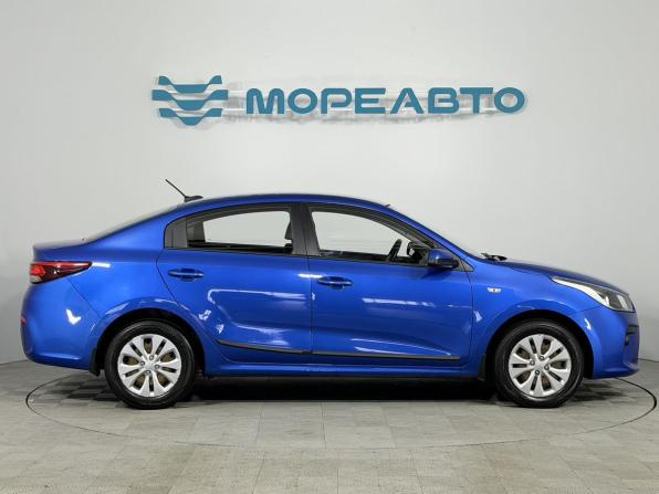 Kia Rio IV с пробегом 2018 года, цена 1 300 000 рублей, 121000 км, седан, Автокод Объявления
