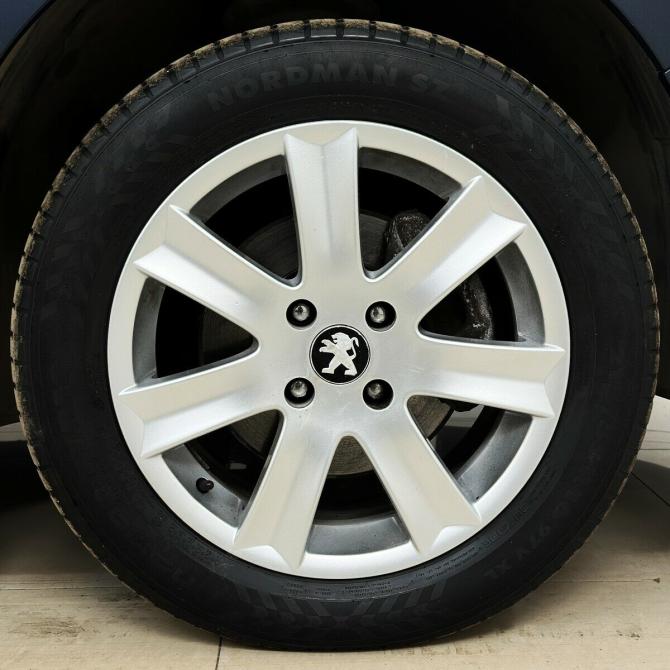 Peugeot 408 I Москва  - изображение 14