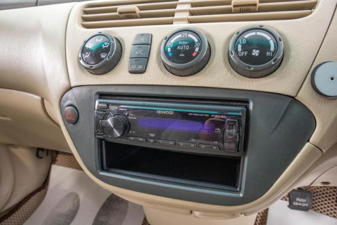 Toyota Vista V (V50) с пробегом 2000 года, цена 569 000 рублей, 300000 км, седан, Автокод Объявления