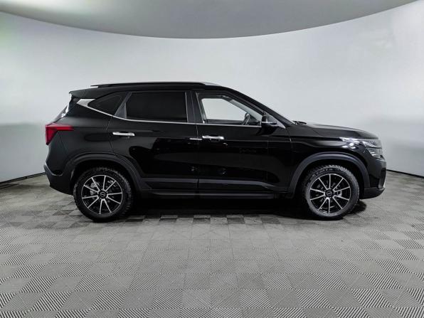 Kia Seltos I Рестайлинг с пробегом 2024 года, цена 2 245 000 рублей, 23610 км, внедорожник, Автокод Объявления