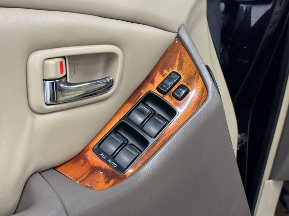 Lexus RX I с пробегом 2000 года, цена 820 000 рублей, 317315 км, внедорожник, Автокод Объявления