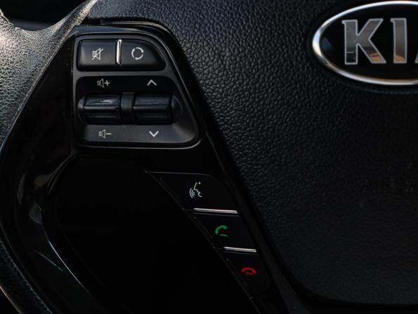 Kia Ceed II Рестайлинг с пробегом 2016 года, цена 1 330 000 рублей, 179741 км, универсал, Автокод Объявления