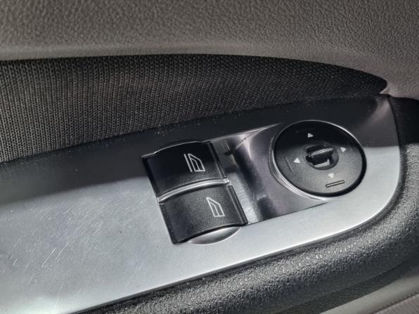Ford Focus II Рестайлинг с пробегом 2011 года, цена 559 000 рублей, 274272 км, седан, Автокод Объявления