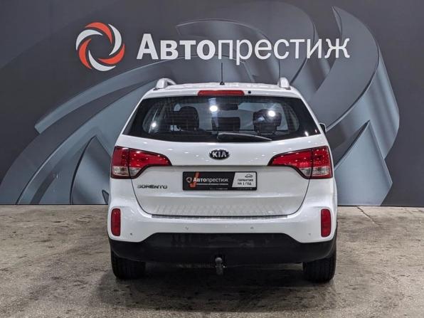Kia Sorento II Рестайлинг с пробегом 2012 года, цена 1 290 000 рублей, 264130 км, внедорожник, Автокод Объявления