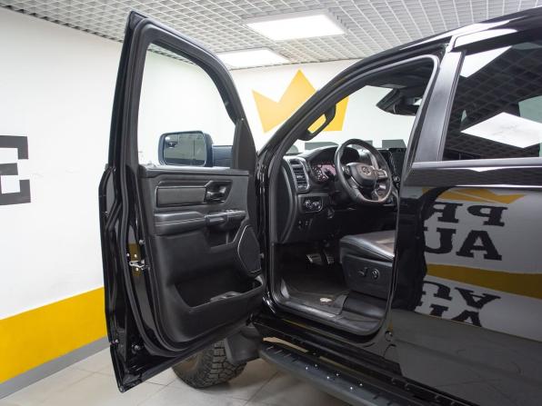 Ram 1500 V с пробегом 2022 года, цена 13 499 000 рублей, 16300 км, offers.body_type.unknown, Автокод Объявления