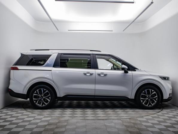 Kia Carnival IV с пробегом 2020 года, цена 3 890 000 рублей, 58207 км, минивэн, Автокод Объявления