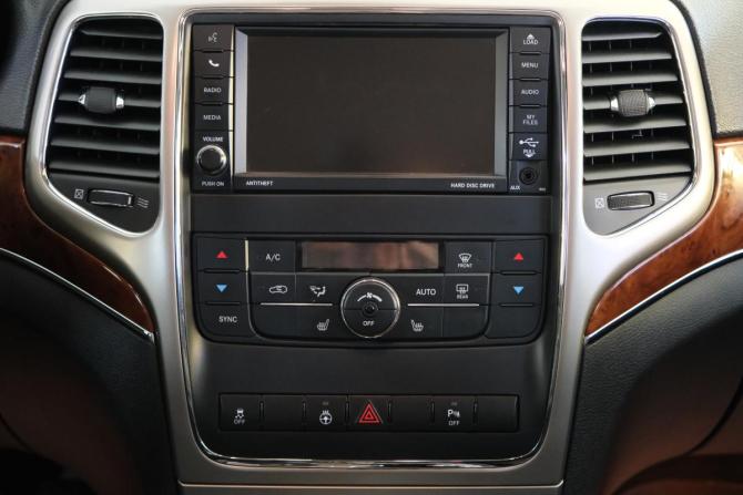 Jeep Grand Cherokee IV (WK2) с пробегом 2012 года, цена 2 749 000 рублей, 184300 км, внедорожник, Автокод Объявления