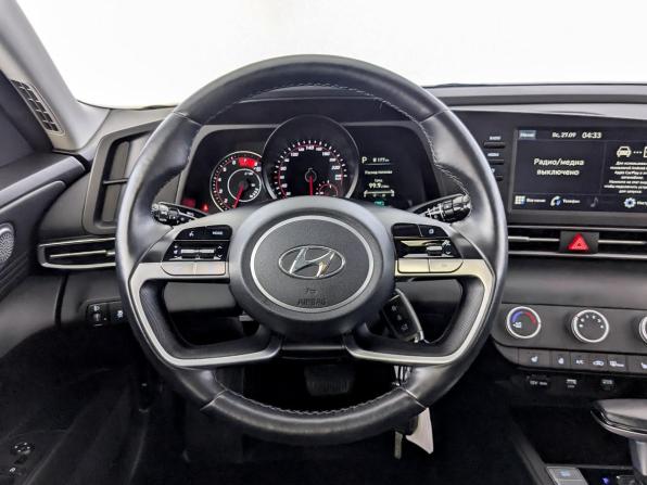 Hyundai Elantra VII (CN7) с пробегом 2022 года, цена 1 919 000 рублей, 42343 км, седан, Автокод Объявления