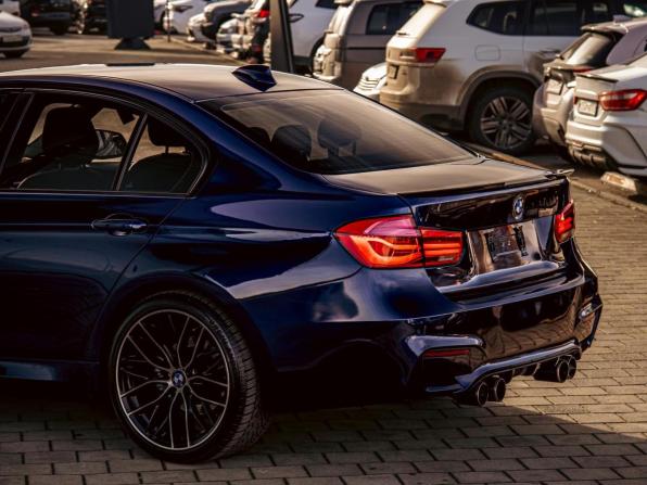 BMW 3 серии VI (F3x) Рестайлинг с пробегом 2018 года, цена 2 025 000 рублей, 101000 км, седан, Автокод Объявления