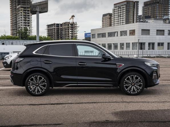 Hongqi HS5 I Рестайлинг с пробегом 2023 года, цена 3 007 000 рублей, 12541 км, внедорожник, Автокод Объявления