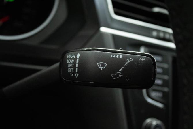Volkswagen Tiguan II с пробегом 2017 года, цена 2 199 000 рублей, 174505 км, внедорожник, Автокод Объявления