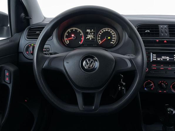Volkswagen Polo V Рестайлинг с пробегом 2019 года, цена 952 000 рублей, 243000 км, седан, Автокод Объявления