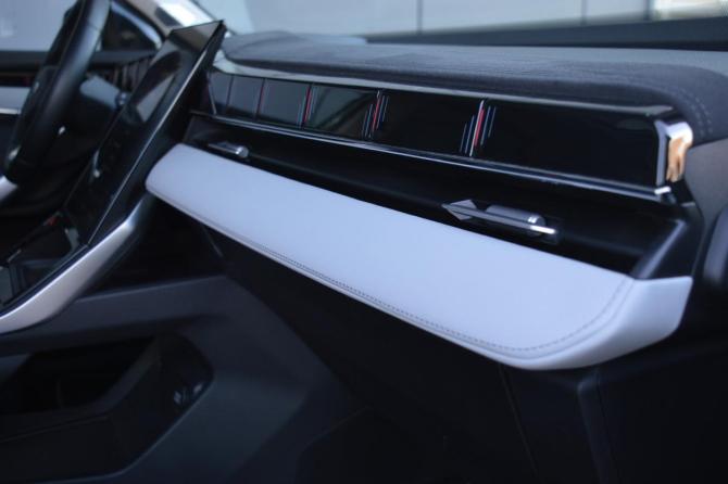 Geely Atlas II с пробегом 2024 года, цена 2 850 000 рублей, 51939 км, внедорожник, Автокод Объявления
