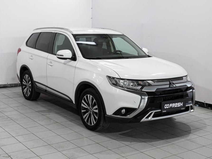 Mitsubishi Outlander III Рестайлинг 3 Ростов-на-Дону  - изображение 1