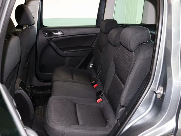 Skoda Yeti I Рестайлинг с пробегом 2014 года, цена 1 359 000 рублей, 125346 км, внедорожник, Автокод Объявления
