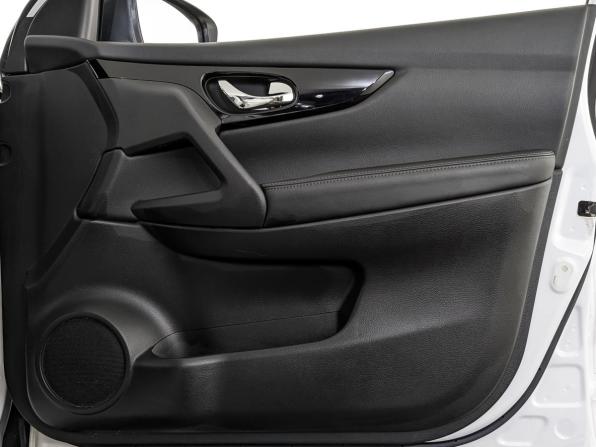Nissan Qashqai II с пробегом 2017 года, цена 1 625 000 рублей, 122544 км, внедорожник, Автокод Объявления