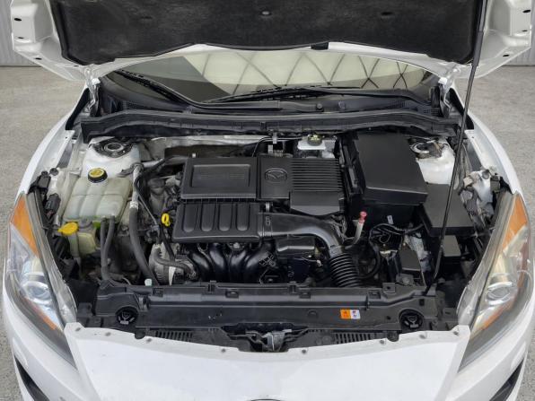 Mazda 3 II (BL) Рестайлинг с пробегом 2013 года, цена 857 000 рублей, 209856 км, седан, Автокод Объявления