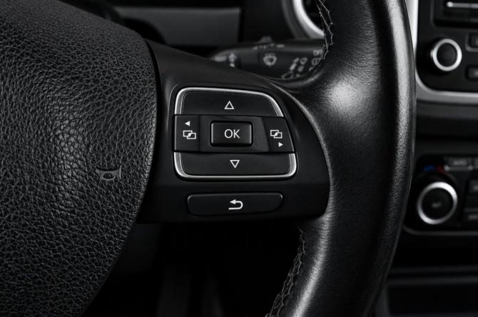 Volkswagen Tiguan I с пробегом 2011 года, цена 1 259 000 рублей, 205000 км, внедорожник, Автокод Объявления