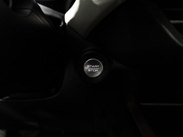 Haval Jolion I Рестайлинг с пробегом 2024 года, цена 2 199 700 рублей, 12000 км, внедорожник, Автокод Объявления