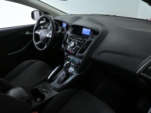 Ford Focus III с пробегом 2012 года, цена 810 000 рублей, 175000 км, универсал, Автокод Объявления