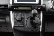 Toyota Wish II Рестайлинг Оренбург  - изображение 33