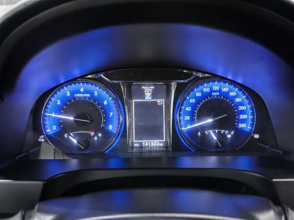 Toyota Camry VII (XV50) Рестайлинг с пробегом 2015 года, цена 1 900 000 рублей, 141322 км, седан, Автокод Объявления
