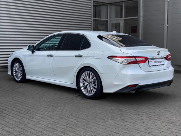 Toyota Camry VIII (XV70) с пробегом 2018 года, цена 2 598 000 рублей, 76000 км, седан, Автокод Объявления