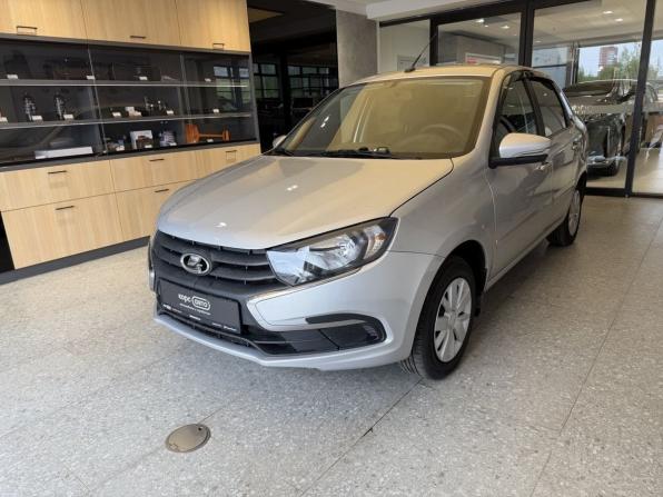 Lada (ВАЗ) Granta I Рестайлинг с пробегом 2021 года, цена 684 000 рублей, 64001 км, седан, Автокод Объявления