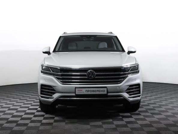 Volkswagen Touareg III с пробегом 2019 года, цена 4 390 000 рублей, 106823 км, внедорожник, Автокод Объявления