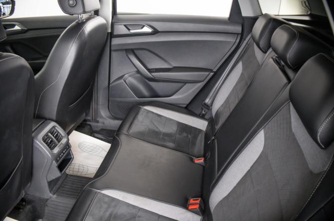 Volkswagen Taos I с пробегом 2021 года, цена 2 609 000 рублей, 80000 км, внедорожник, Автокод Объявления