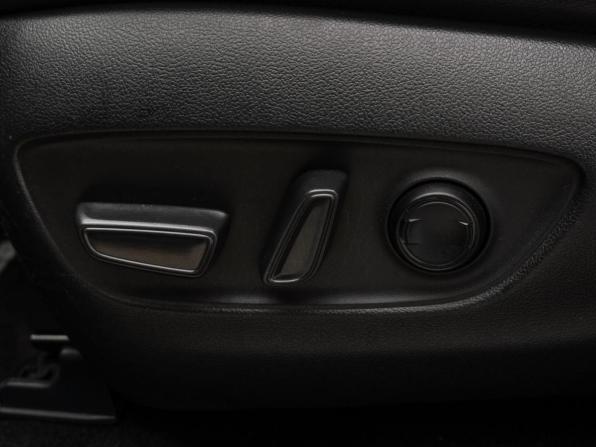 Toyota RAV4 V (XA50) с пробегом 2019 года, цена 3 150 000 рублей, 92431 км, внедорожник, Автокод Объявления