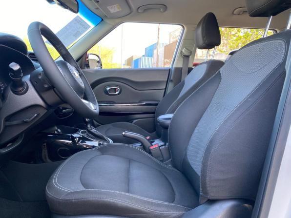 Kia Soul II Рестайлинг с пробегом 2018 года, цена 1 154 000 рублей, 233543 км, хэтчбек, Автокод Объявления