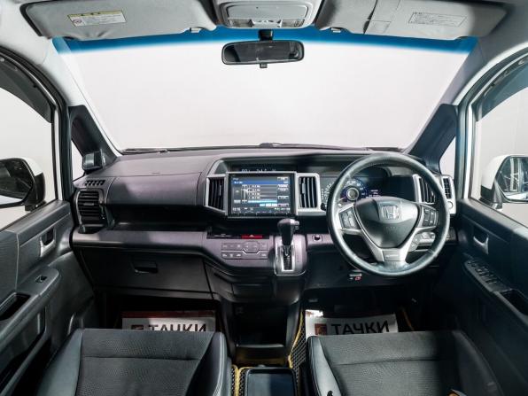 Honda Stepwgn IV Рестайлинг с пробегом 2014 года, цена 1 595 000 рублей, 221300 км, минивэн, Автокод Объявления