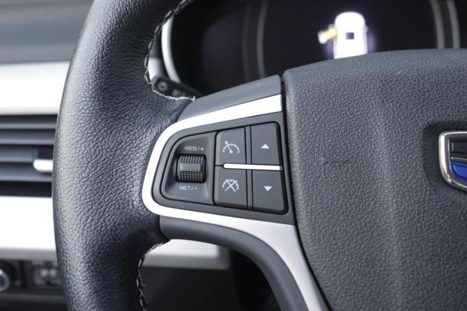 Geely Atlas I с пробегом 2021 года, цена 1 845 000 рублей, 63533 км, внедорожник, Автокод Объявления