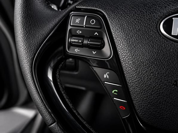 Kia Ceed II с пробегом 2015 года, цена 1 049 000 рублей, 238828 км, универсал, Автокод Объявления