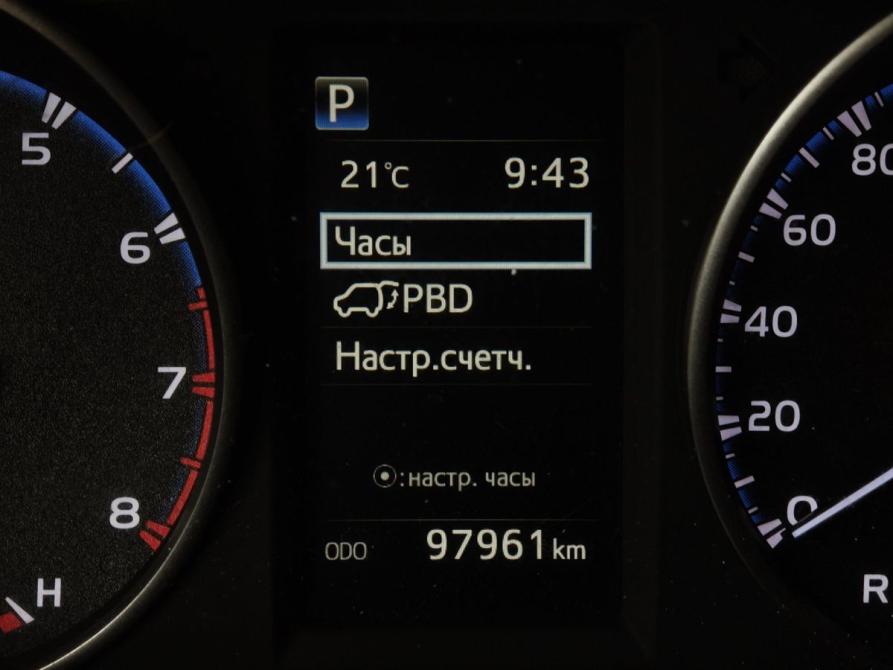 Toyota RAV4 IV (XA40) Рестайлинг Москва  - изображение 17