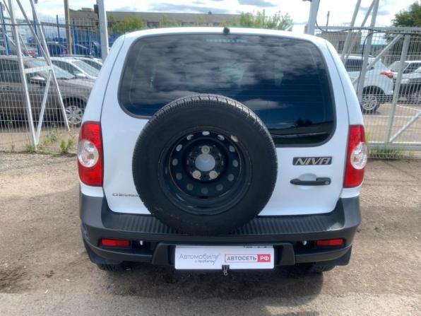 Chevrolet Niva I Рестайлинг с пробегом 2017 года, цена 676 535 рублей, 99532 км, внедорожник, Автокод Объявления
